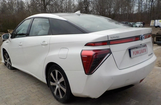 Toyota Mirai cena 48900 przebieg: 8917, rok produkcji 2020 z Koźmin Wielkopolski małe 407